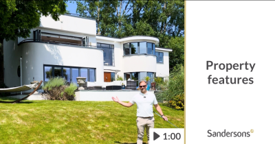 Private golf course access to the rear & sea views to the front, what more could you ask for?