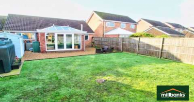 Take a tour of this beautifully presented detached bungalow.