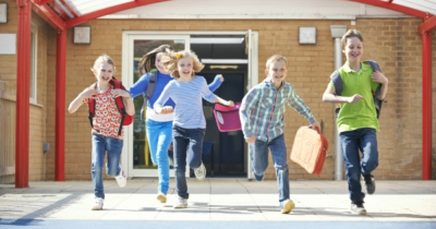 School catchment areas twice as popular amongst house hunting familes than low crime rate areas🏫🎒