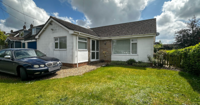 Looking for a Bungalow In A well Served Village? We Have Found One For You....